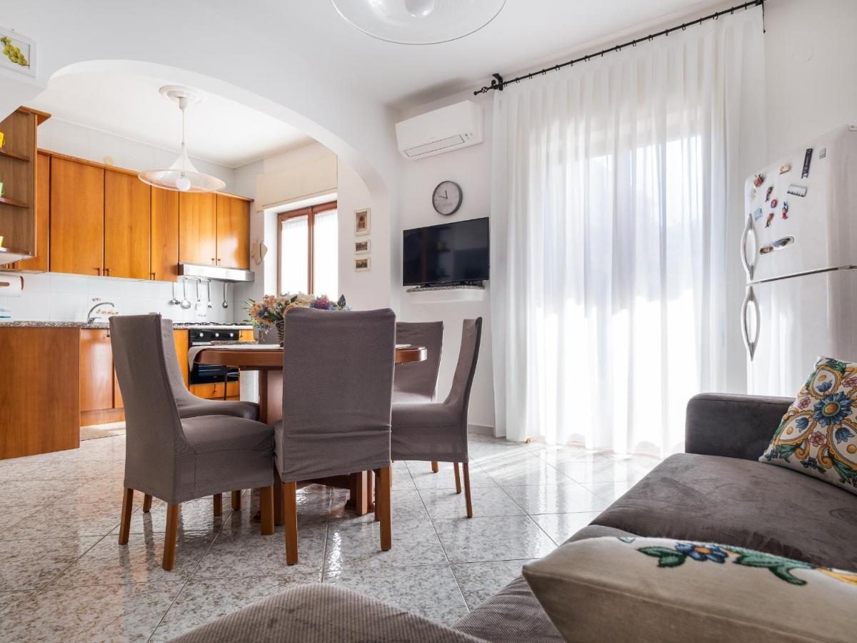 Enea - De Vivo Realty